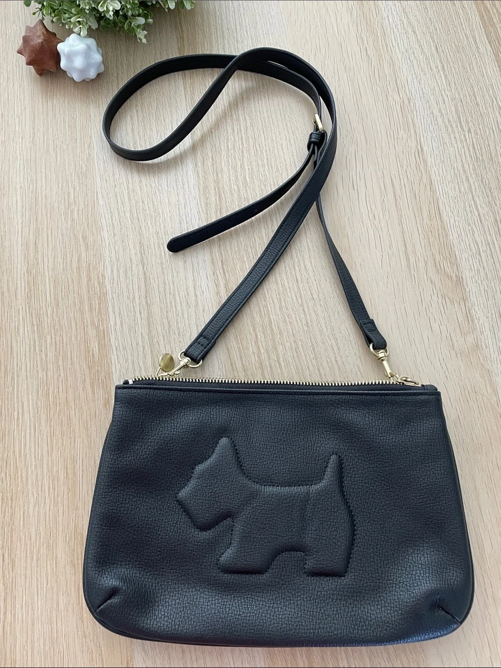 Vintage Black Faux Leather Crossbody with Gold Scottie Accent